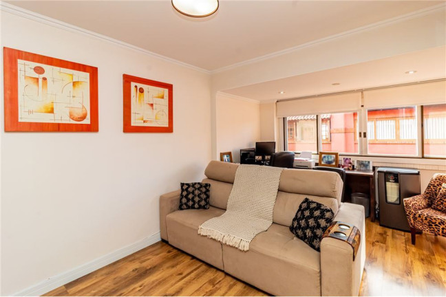 Imagem Casa de Condomínio com 3 Quartos à Venda, 214 m² em Vila Jardim - Porto Alegre