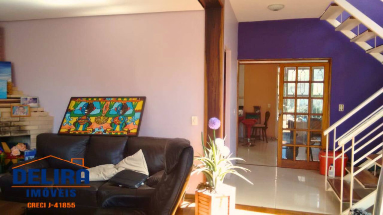Imagem Casa com 4 Quartos à Venda, 360 m² em Samambaia - Mairiporã Imagem Casa com 4 Quartos à Venda, 360 m² em Samambaia - Mairiporã