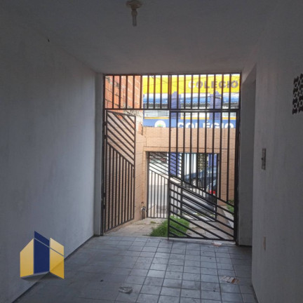 Imagem Casa com 3 Quartos à Venda, 165 m² Imagem Casa com 3 Quartos à Venda, 165 m²