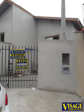Casa com 2 Quartos à Venda,  em Jd. Sao Luiz - Jacareí