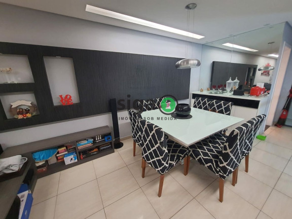 Casa com 4 Quartos à Venda, 170 m² em Vila Carrão - São Paulo
