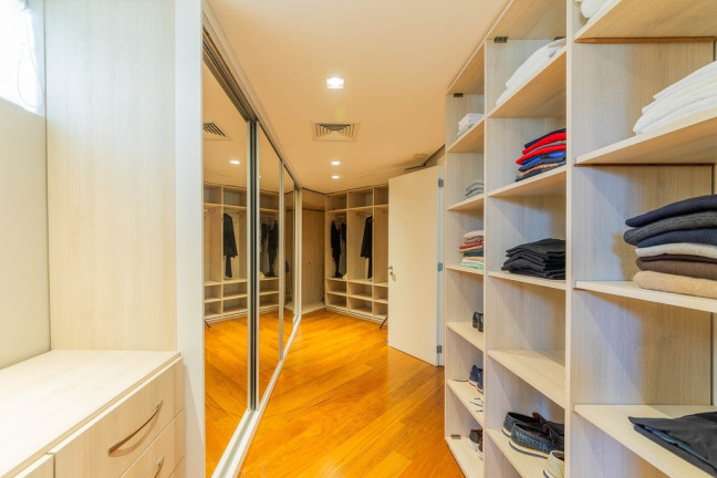 Imagem Apartamento com 4 Quartos à Venda, 405 m² em Moinhos De Vento - Porto Alegre Imagem Apartamento com 4 Quartos à Venda, 405 m² em Moinhos De Vento - Porto Alegre