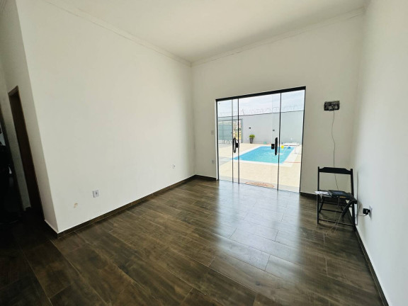 Imagem Casa com 2 Quartos à Venda, 165 m² em Centro - Botucatu