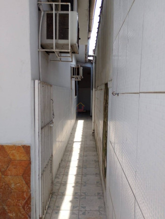 Imagem Casa com 8 Quartos para Alugar, 174 m²