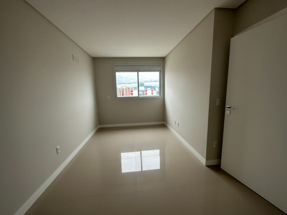 Imagem Cobertura com 3 Quartos à Venda, 145 m² em Kobrasol - São José