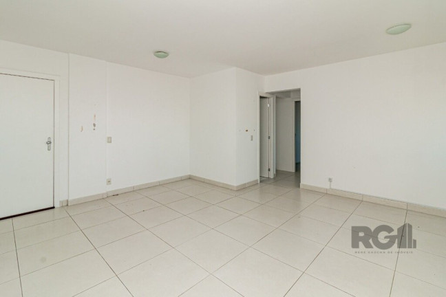 Imagem Imóvel com 2 Quartos à Venda, em Vila Ipiranga - Porto Alegre Imagem Imóvel com 2 Quartos à Venda, em Vila Ipiranga - Porto Alegre