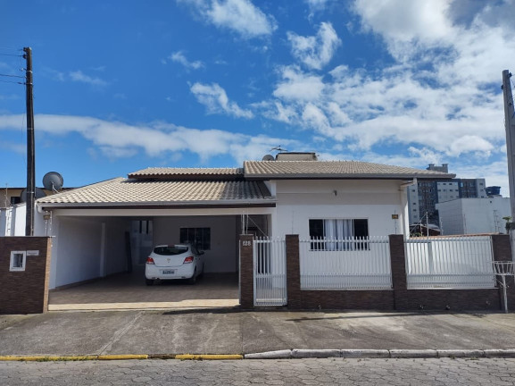 Imagem Casa com 4 Quartos à Venda, 280 m² em Tabuleiro - Camboriú Imagem Casa com 4 Quartos à Venda, 280 m² em Tabuleiro - Camboriú
