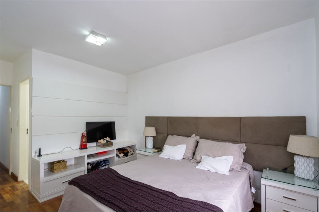 Imagem Casa com 3 Quartos à Venda, 250 m² em Vila Marari - São Paulo Imagem Casa com 3 Quartos à Venda, 250 m² em Vila Marari - São Paulo