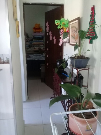 Imagem Casa com 1 Quarto à Venda, em Pq. Imperial - Jacareí Imagem Casa com 1 Quarto à Venda, em Pq. Imperial - Jacareí