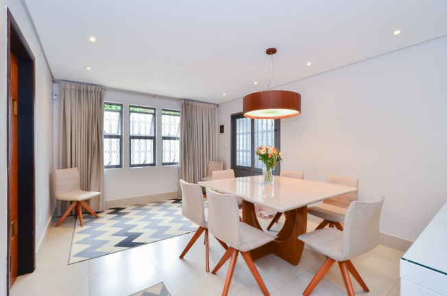 Imagem Casa com 4 Quartos à Venda, 248 m² em Jardim Leila - São Paulo