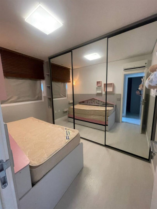Imagem Apartamento com 2 Quartos à Venda, 242 m² em Centro - Balneário Camboriú
