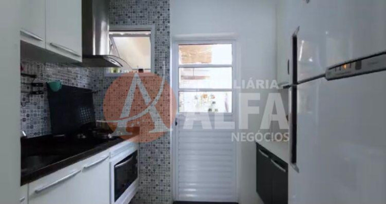 Imagem Casa com 1 Quarto à Venda, 50 m² em água Espraiada (caucaia Do Alto) - Cotia Imagem Casa com 1 Quarto à Venda, 50 m² em água Espraiada (caucaia Do Alto) - Cotia