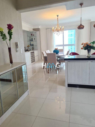 Imagem Apartamento com 4 Quartos à Venda, 190 m² em Meia Praia - Itapema