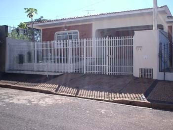 Casa com 3 Quartos à Venda, 220 m² em Jardim Santa Genebra - Campinas