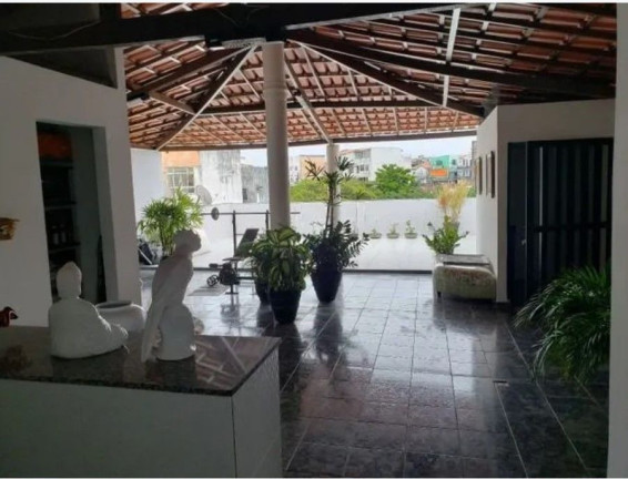 Imagem Casa com 5 Quartos à Venda, 521 m² em Matatu - Salvador