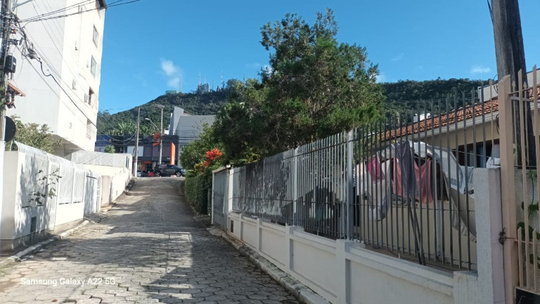 Imagem Terreno à Venda, 508 m² em Trindade - Florianópolis Imagem Terreno à Venda, 508 m² em Trindade - Florianópolis