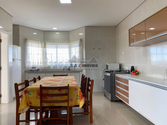 Imagem Casa com 6 Quartos à Venda, 260 m² em Recanto Das Araucárias - Campos Do Jordão