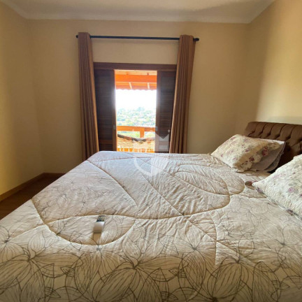 Imagem Casa com 2 Quartos à Venda, 1.858 m² em Jardim Leonor - Itatiba