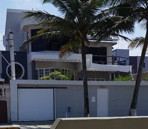 Casa com 5 Quartos à Venda, 420 m² em Plataforma - Mongaguá