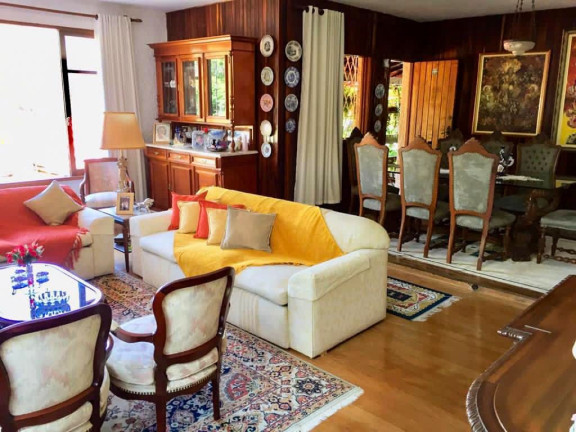 Imagem Casa com 6 Quartos à Venda, 331 m² em Araras - Teresópolis Imagem Casa com 6 Quartos à Venda, 331 m² em Araras - Teresópolis