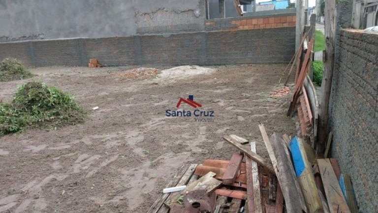 Imagem Terreno à Venda, 360 m² em São João Do Rio Vermelho - Florianópolis Imagem Terreno à Venda, 360 m² em São João Do Rio Vermelho - Florianópolis