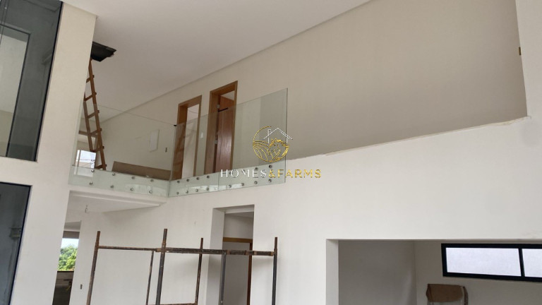 Imagem Casa com 5 Quartos à Venda, 560 m² em Condomínio Do Lago - Goiânia Imagem Casa com 5 Quartos à Venda, 560 m² em Condomínio Do Lago - Goiânia