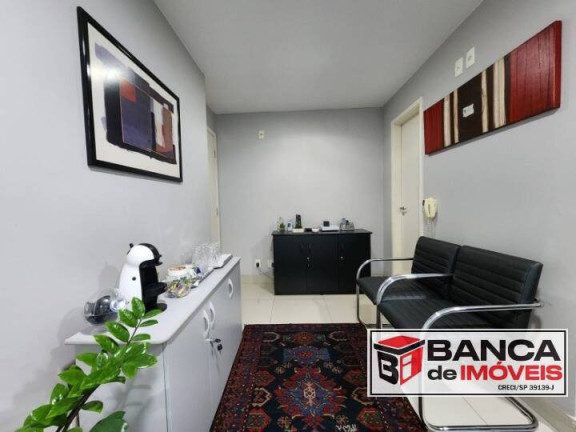 Sala Comercial à Venda, 33 m² em Perdizes - São Paulo