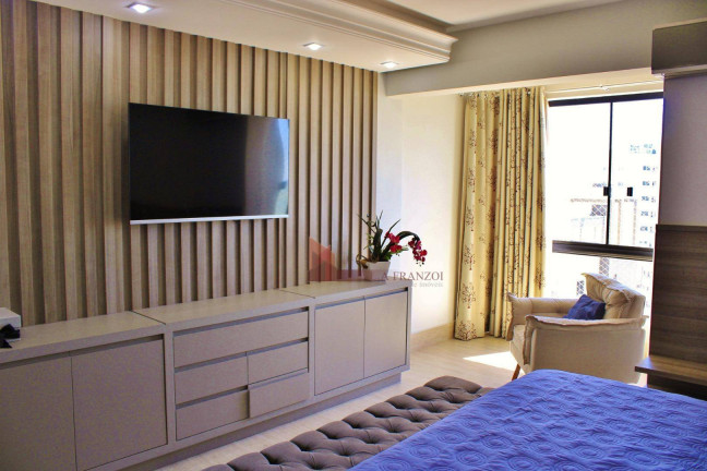 Imagem Apartamento com 4 Quartos à Venda, 296 m² em Centro - Itajaí