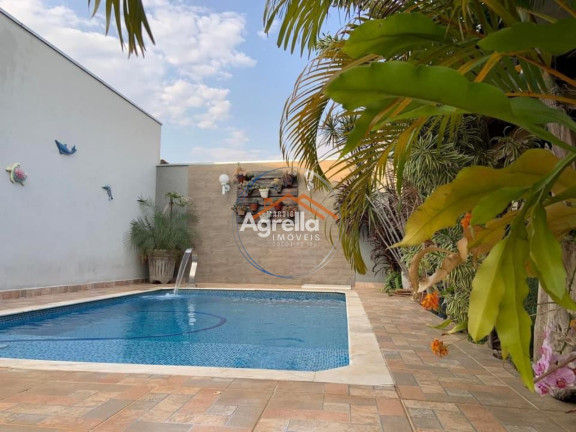 Imagem Casa com 3 Quartos à Venda, 280 m² em Vila Paraíso - Mogi Guaçu Imagem Casa com 3 Quartos à Venda, 280 m² em Vila Paraíso - Mogi Guaçu