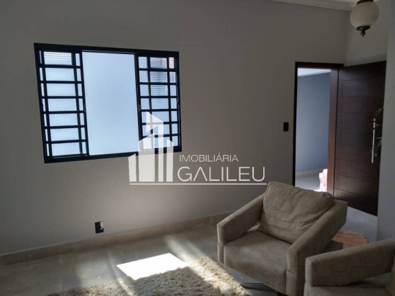 Imagem Casa com 3 Quartos à Venda, 212 m² em Jardim Santa Genebra - Campinas Imagem Casa com 3 Quartos à Venda, 212 m² em Jardim Santa Genebra - Campinas