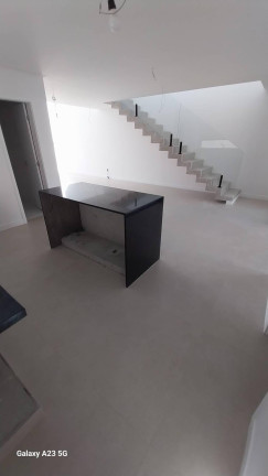 Imagem Casa com 3 Quartos à Venda, 200 m² em Catu De Abrantes (abrantes) - Camaçari Imagem Casa com 3 Quartos à Venda, 200 m² em Catu De Abrantes (abrantes) - Camaçari