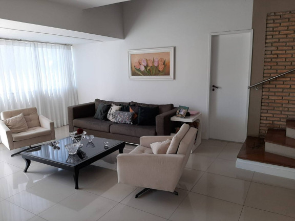 Imagem Casa com 5 Quartos à Venda, 375 m² em Suíssa - Aracaju Imagem Casa com 5 Quartos à Venda, 375 m² em Suíssa - Aracaju
