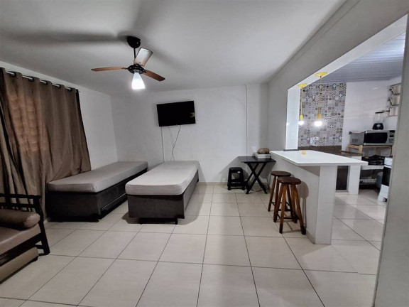 Imagem Kitnet com 1 Quarto à Venda, 30 m² em Guilhermina - Praia Grande