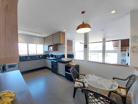 Imagem Casa com 3 Quartos à Venda, 450 m² em Condomínio Vale Das águas - Bragança Paulista Imagem Casa com 3 Quartos à Venda, 450 m² em Condomínio Vale Das águas - Bragança Paulista
