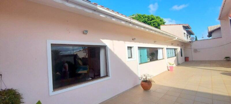 Imagem Casa com 5 Quartos à Venda, 565 m² em Cidade Nova Peruibe - Peruíbe Imagem Casa com 5 Quartos à Venda, 565 m² em Cidade Nova Peruibe - Peruíbe