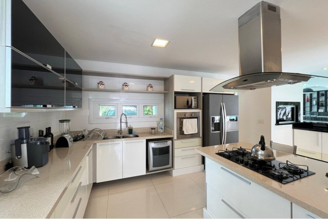 Imagem Casa de Condomínio com 4 Quartos à Venda, 405 m² em Praia De Atlântida - Xangri-lá