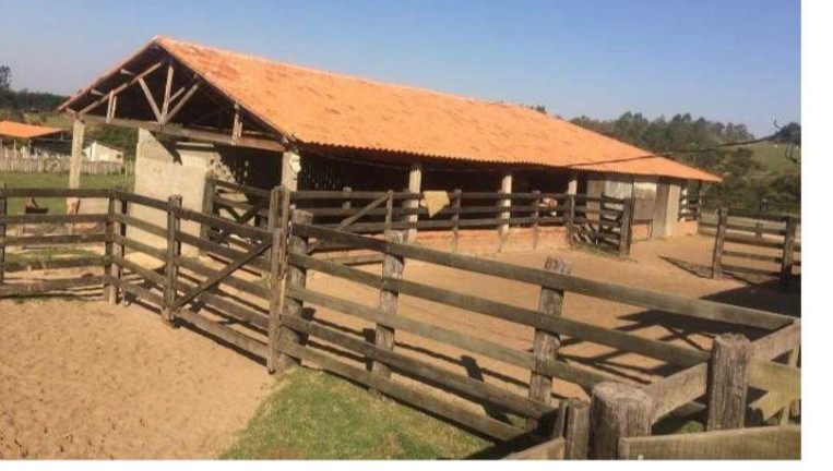 Imagem Fazenda à Venda, 285 m² em Serra De Botucatu - Bofete