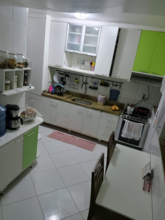 Imagem Casa com 4 Quartos à Venda, 370 m² em Centro - Lauro De Freitas Imagem Casa com 4 Quartos à Venda, 370 m² em Centro - Lauro De Freitas
