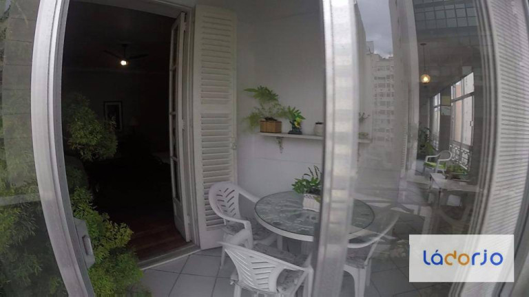 Imagem Apartamento com 4 Quartos à Venda, 300 m² em Copacabana - Rio De Janeiro Imagem Apartamento com 4 Quartos à Venda, 300 m² em Copacabana - Rio De Janeiro