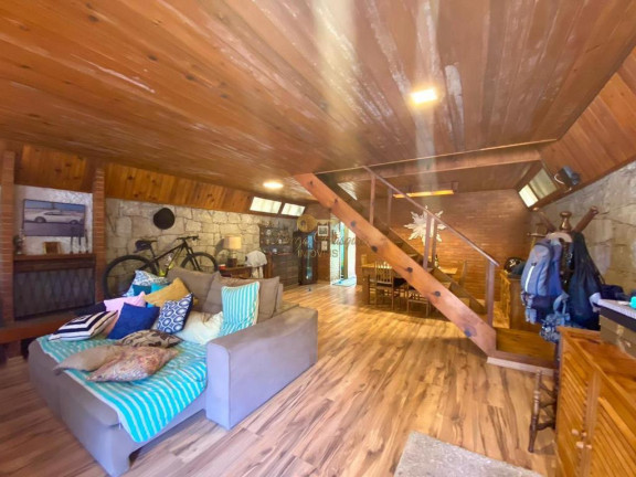 Imagem Casa com 2 Quartos à Venda, 126 m² em Jardim Cascata - Teresópolis Imagem Casa com 2 Quartos à Venda, 126 m² em Jardim Cascata - Teresópolis