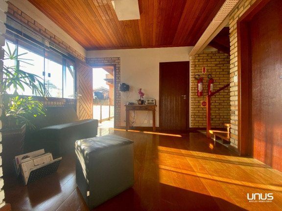 Imagem Casa com 5 Quartos à Venda, 320 m² em Barreiros - São José Imagem Casa com 5 Quartos à Venda, 320 m² em Barreiros - São José