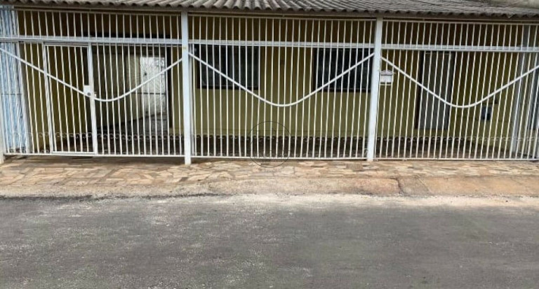 Imagem Casa com 6 Quartos à Venda, 150 m² em Ceilândia Sul (ceilândia) - Brasília