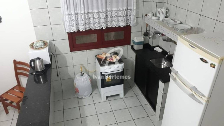 Imagem Sobrado com 2 Quartos para Temporada, em Canto Grande - Bombinhas Imagem Sobrado com 2 Quartos para Temporada, em Canto Grande - Bombinhas