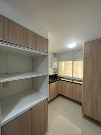 Imagem Apartamento à Venda, 132 m² em Passo Da Areia - Porto Alegre Imagem Apartamento à Venda, 132 m² em Passo Da Areia - Porto Alegre