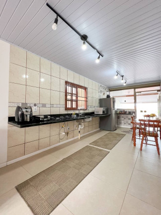Imagem Casa com 3 Quartos à Venda, 85 m² em Jardim Algarve - Alvorada
