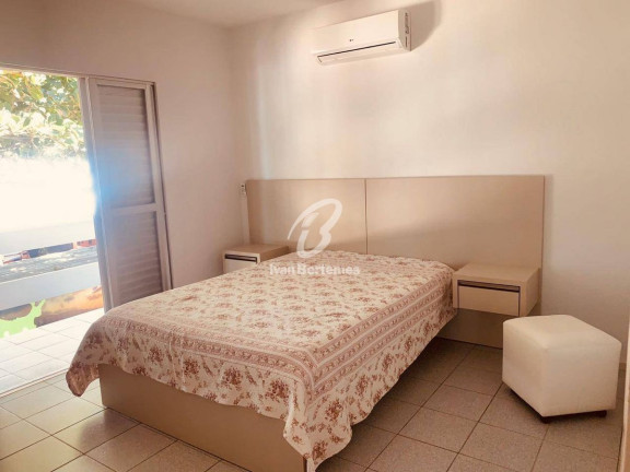 Imagem Casa com 4 Quartos para Temporada, em Canto Grande - Bombinhas Imagem Casa com 4 Quartos para Temporada, em Canto Grande - Bombinhas