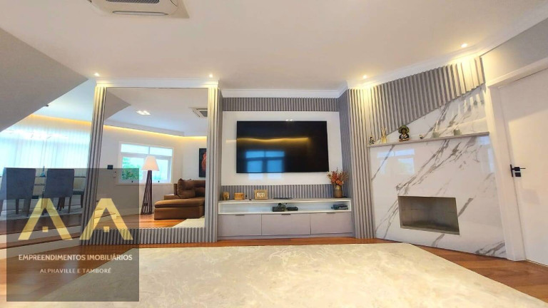 Imagem Casa com 4 Quartos à Venda, 308 m² em Alphaville - Santana De Parnaíba Imagem Casa com 4 Quartos à Venda, 308 m² em Alphaville - Santana De Parnaíba