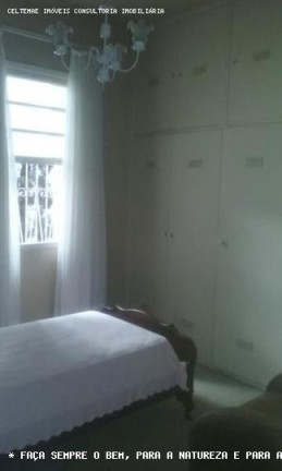 Imagem Casa com 3 Quartos à Venda, 300 m² em Centro - Taubaté Imagem Casa com 3 Quartos à Venda, 300 m² em Centro - Taubaté