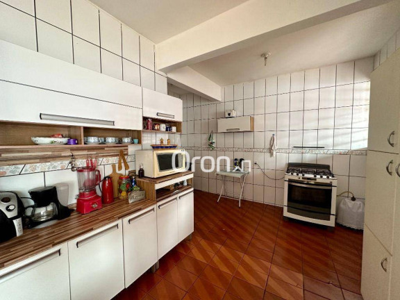 Imagem Casa com 3 Quartos à Venda, 214 m² em Rodoviário - Goiânia Imagem Casa com 3 Quartos à Venda, 214 m² em Rodoviário - Goiânia