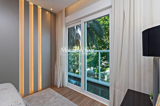 Imagem Apartamento com 3 Quartos à Venda, 217 m² em Cabral - Curitiba